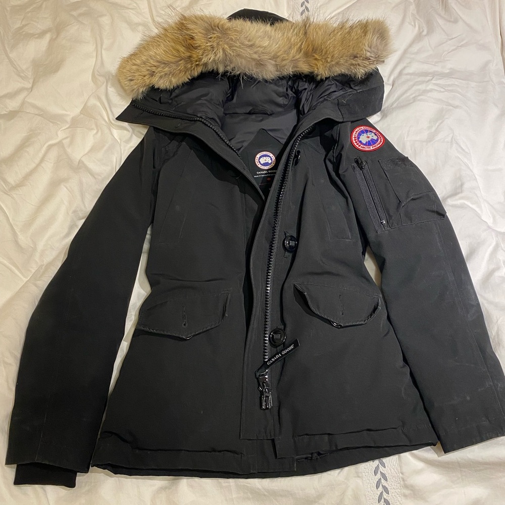 Canada Goose Montebello Black Jacket (Ladies Small)